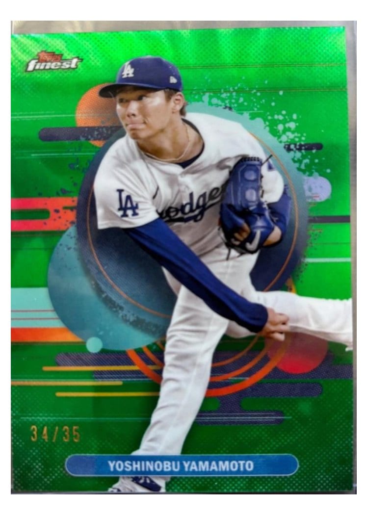 2025 Finest Base Set Yoshinobu Yamamoto Green Refractor #195 card