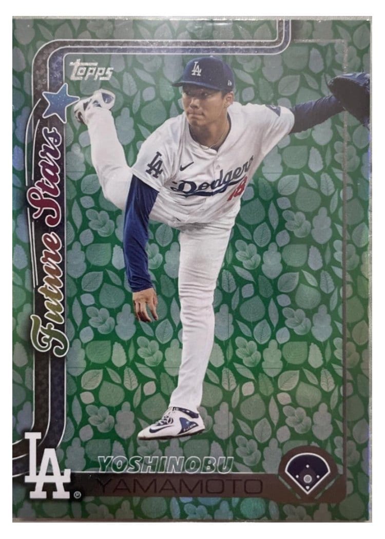 2025 Topps Yoshinobu Yamamoto #231 card