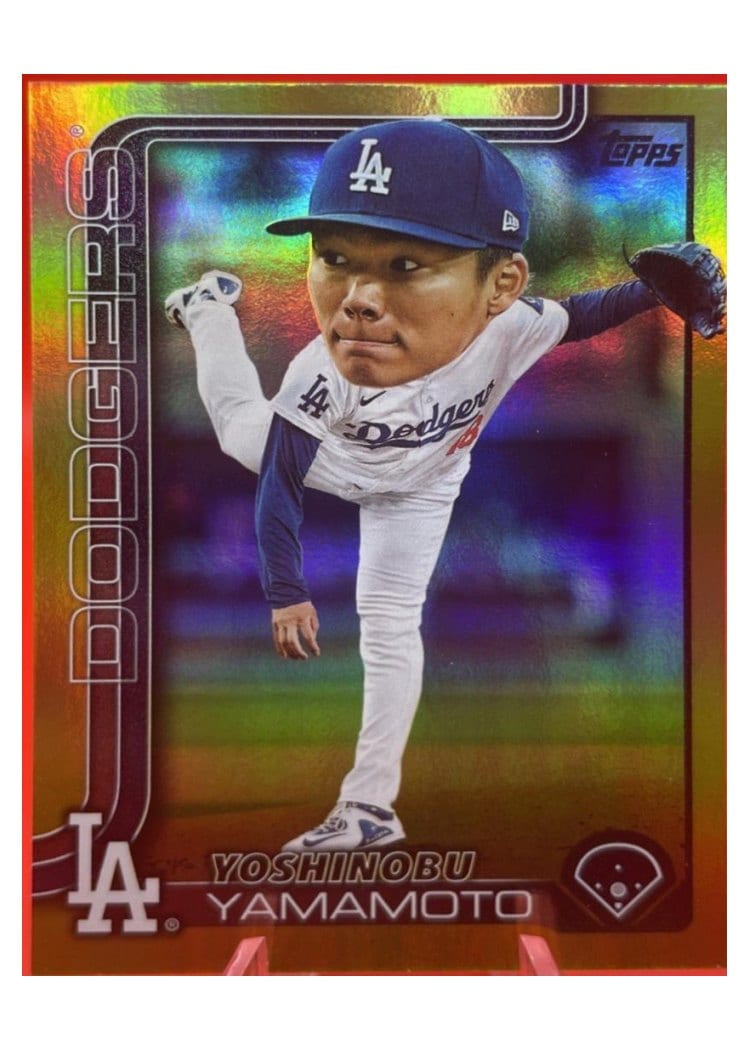 2025 Topps Yoshinobu Yamamoto #231 card