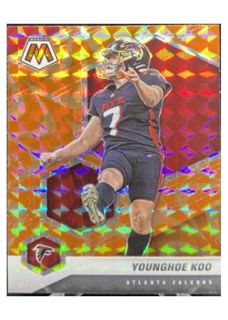 2021 Panini Mosaic Base Set Younghoe Koo #18 card