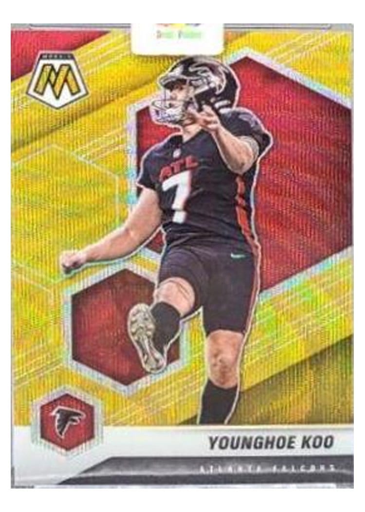 2021 Panini Mosaic Base Set Younghoe Koo #18 card
