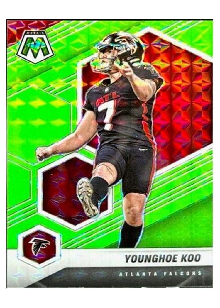 2021 Panini Mosaic Base Set Younghoe Koo #18 card