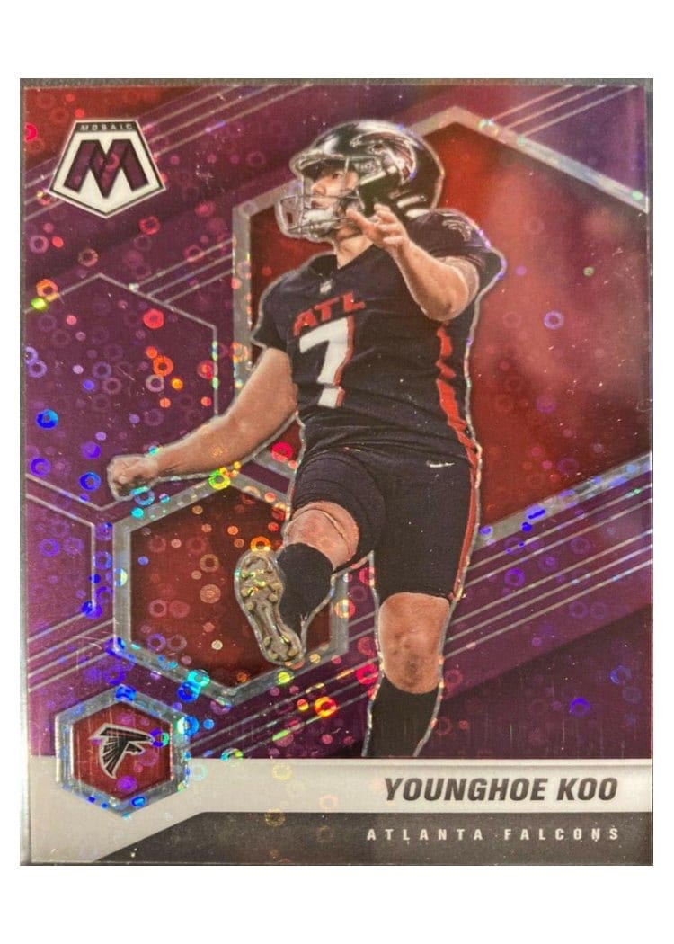 2021 Panini Mosaic Base Set Younghoe Koo #18 card