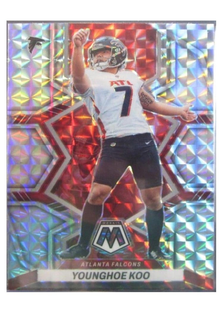 2022 Panini Mosaic Base Set Younghoe Koo #9 card