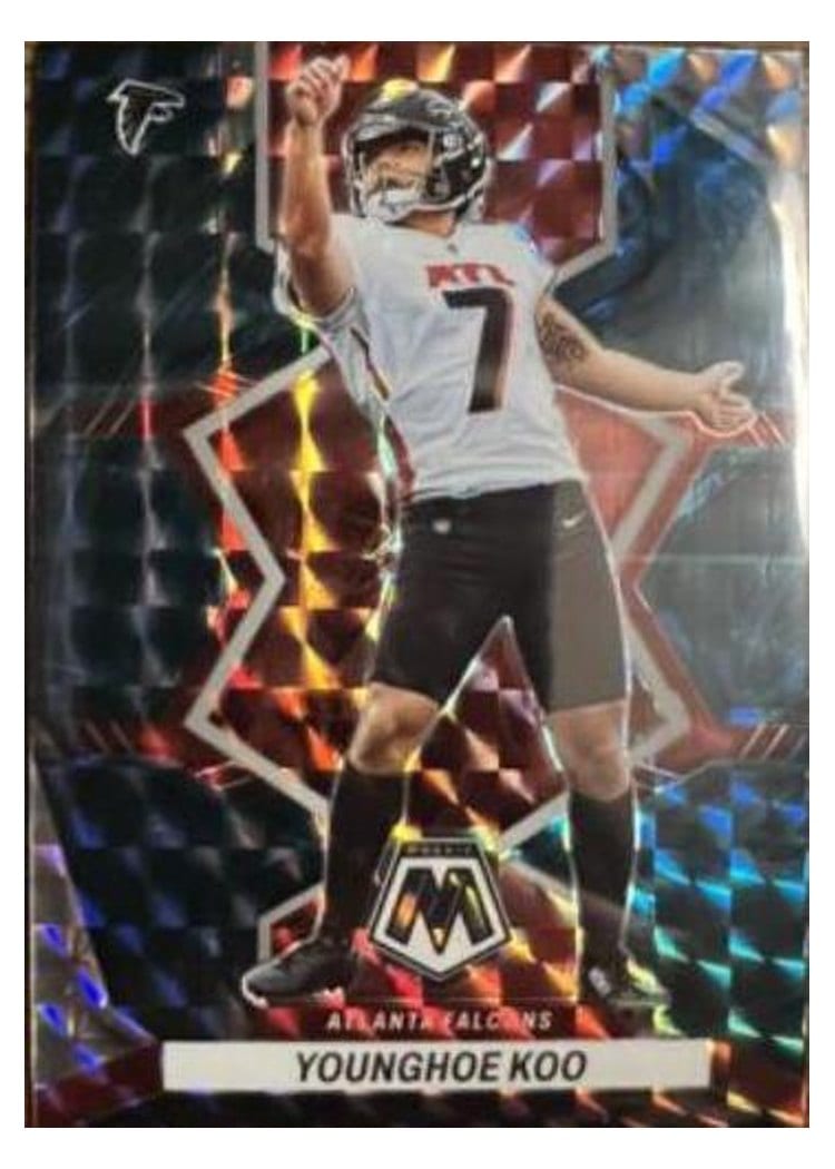 2022 Panini Mosaic Base Set Younghoe Koo #9 card