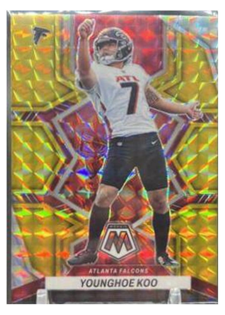 2022 Panini Mosaic Base Set Younghoe Koo #9 card