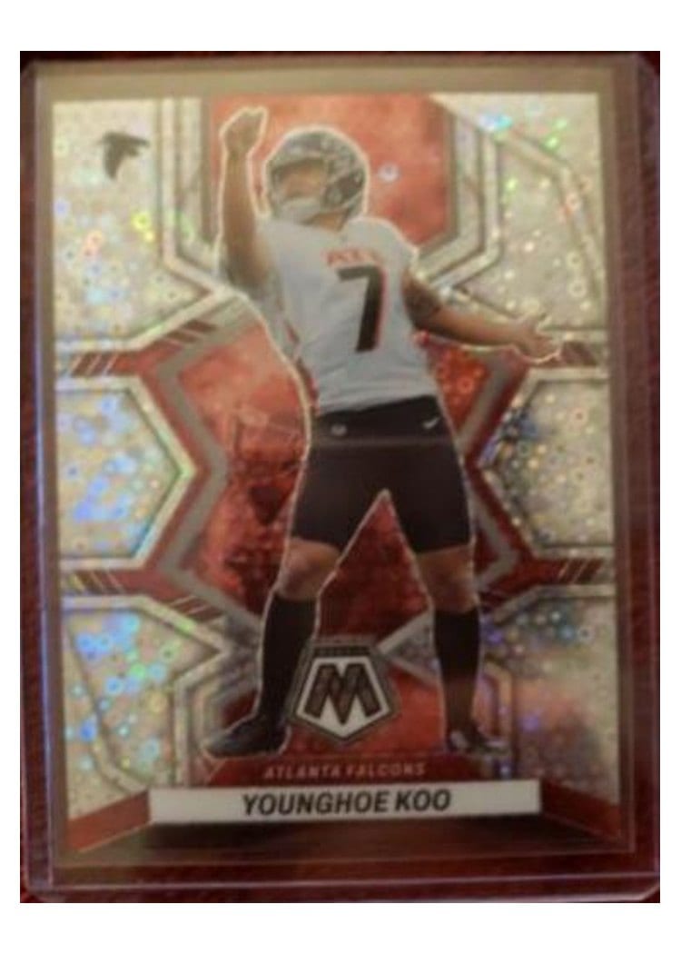 2022 Panini Mosaic Base Set Younghoe Koo #9 card