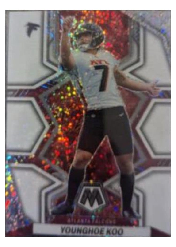 2022 Panini Mosaic Base Set Younghoe Koo White Sparkle #9 card