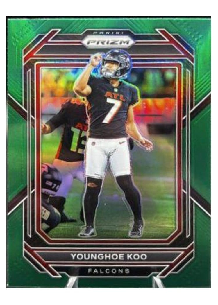 2022 Panini Prizm Base Set Younghoe Koo #17 card
