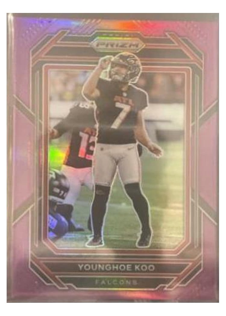 2022 Panini Prizm Base Set Younghoe Koo #17 card