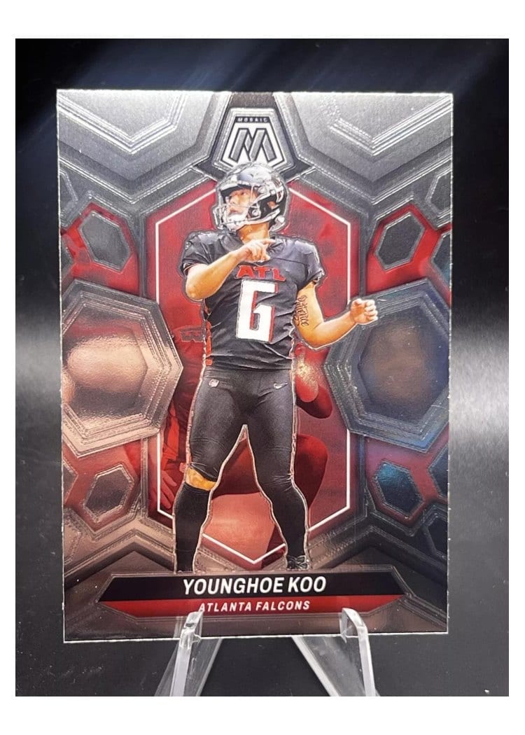 2024 Panini Mosaic Base Set Younghoe Koo #14 card