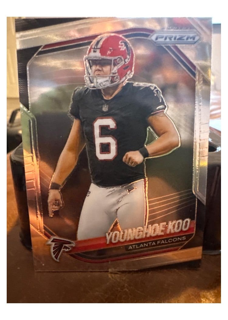 2025 Panini Prizm Base Set Younghoe Koo #131 card
