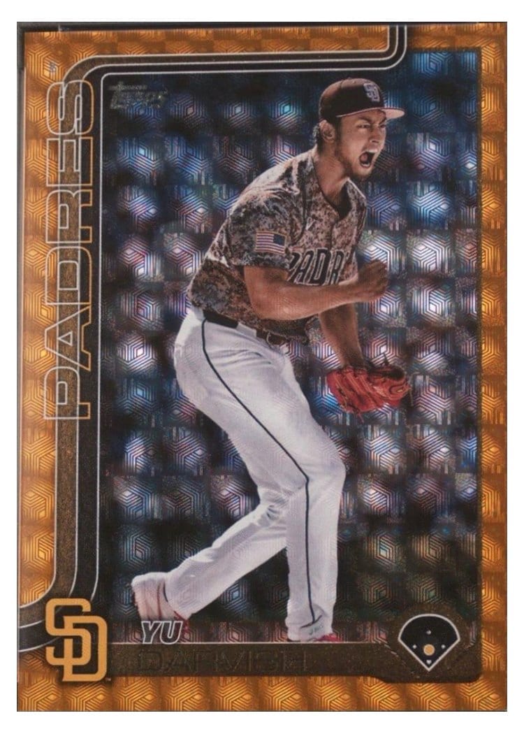 2025 Topps Base Set Yu Darvish #323 card