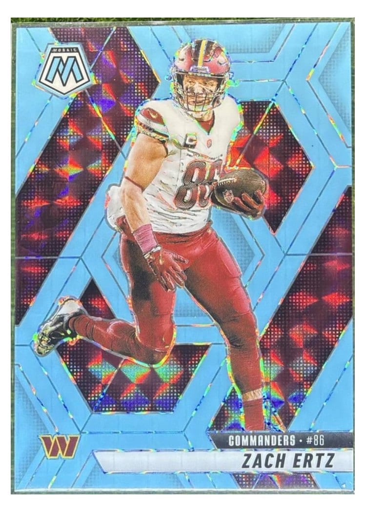 2025 Panini Mosaic Base Set Zach Ertz #135 card