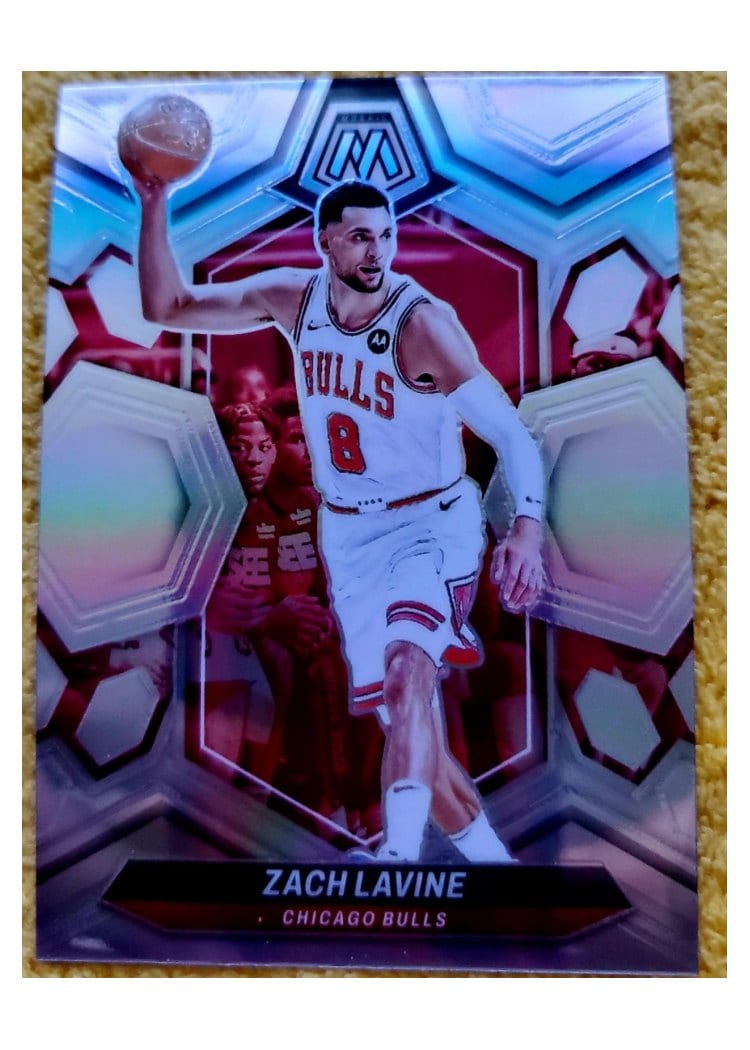 2023-24 Panini Mosaic Base Set Zach LaVine #100 card