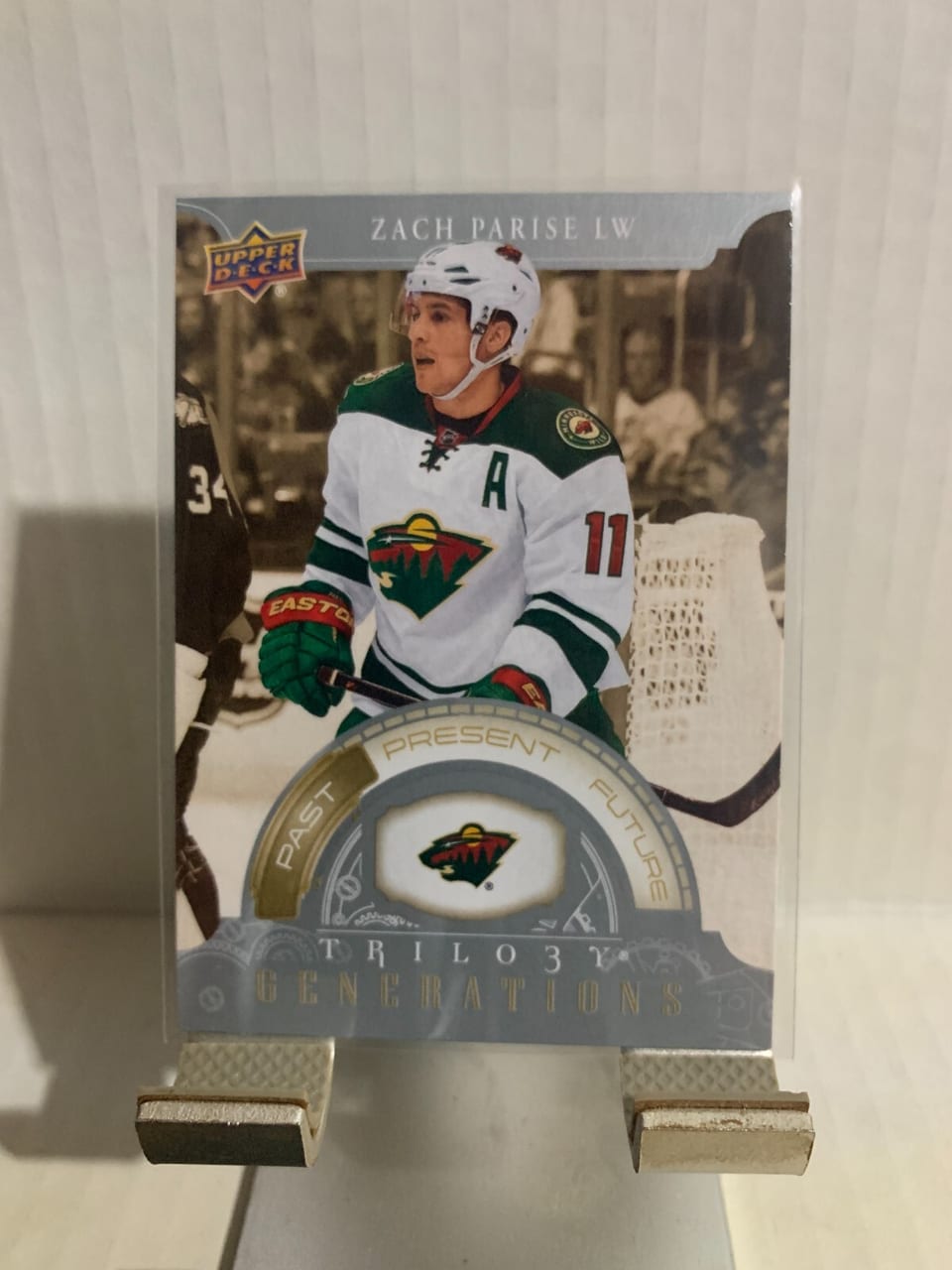 2022-23 Upper Deck Trilogy Generations Zach Parise #TG-19A card